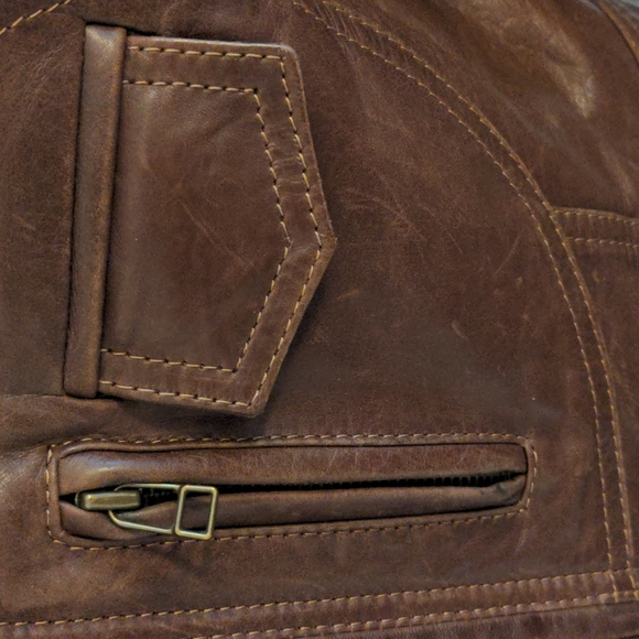 COPY - Danier fitted moto leather jacket - Picture 3 of 8